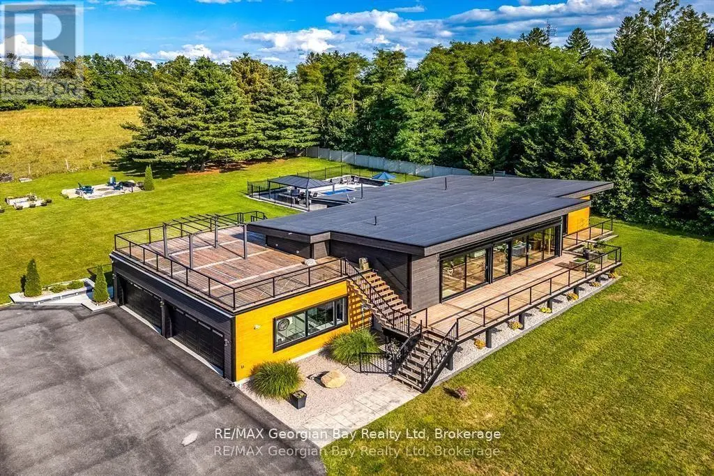 165 Wilson Road, Midland
